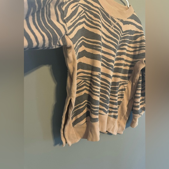 Aerie oversized sweater - Picture 2 of 4